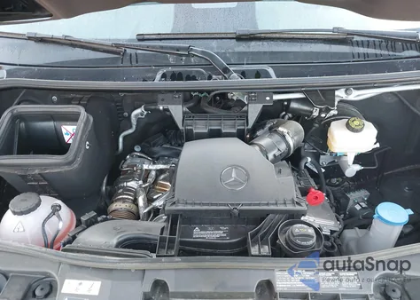 2025 Mercedes-Benz Sprinter 2500 High Roof 4-Cyl Diesel из США, поврежденный, VIN W1Z4KGHY0ST216678